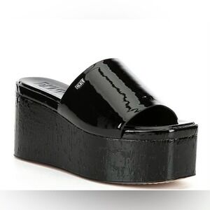 NWOB DKNY Adalira patent platform slides black sz 8.5